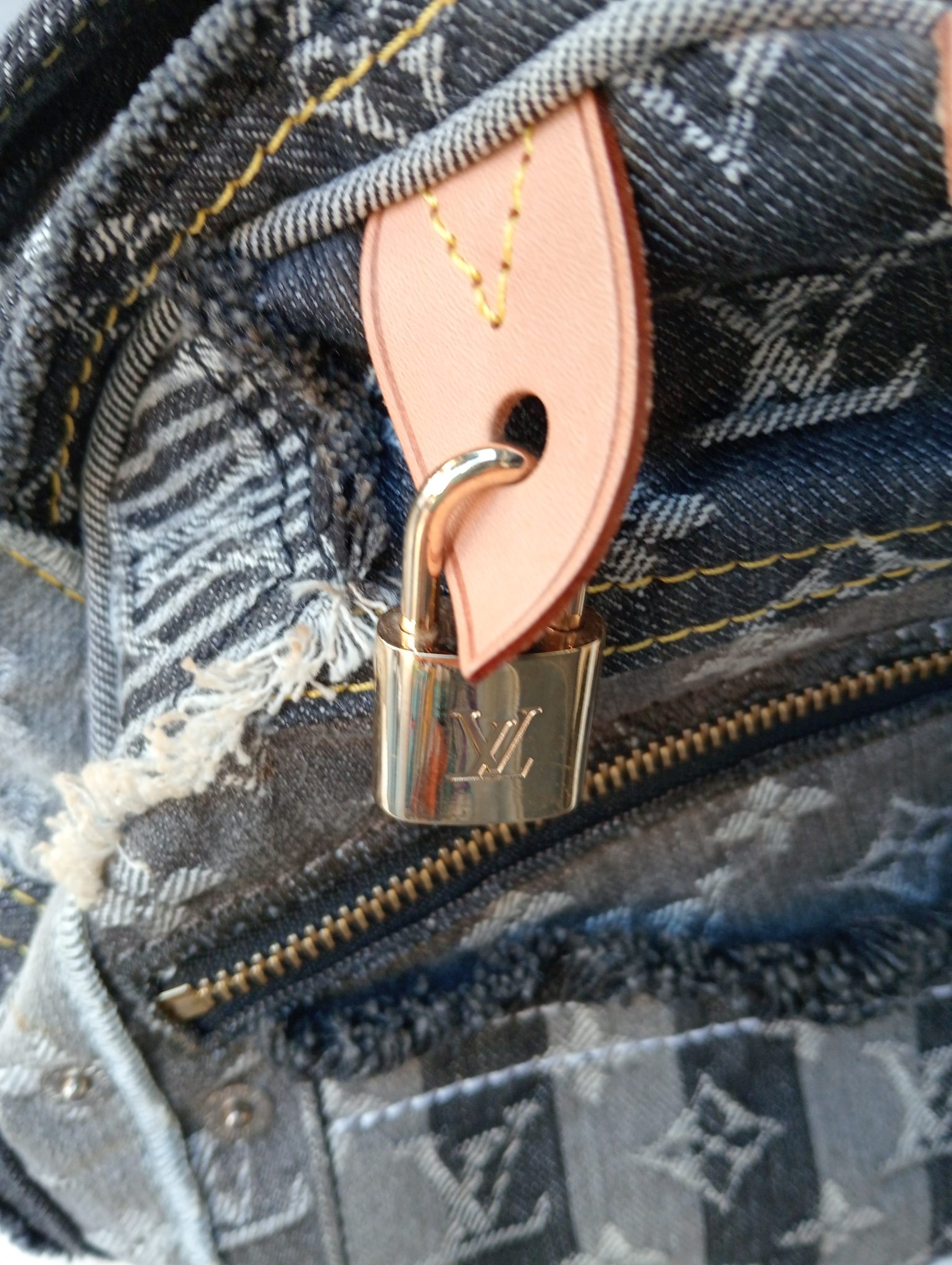 Bolso Louis Vuitton Speedy Denim Patch Noir