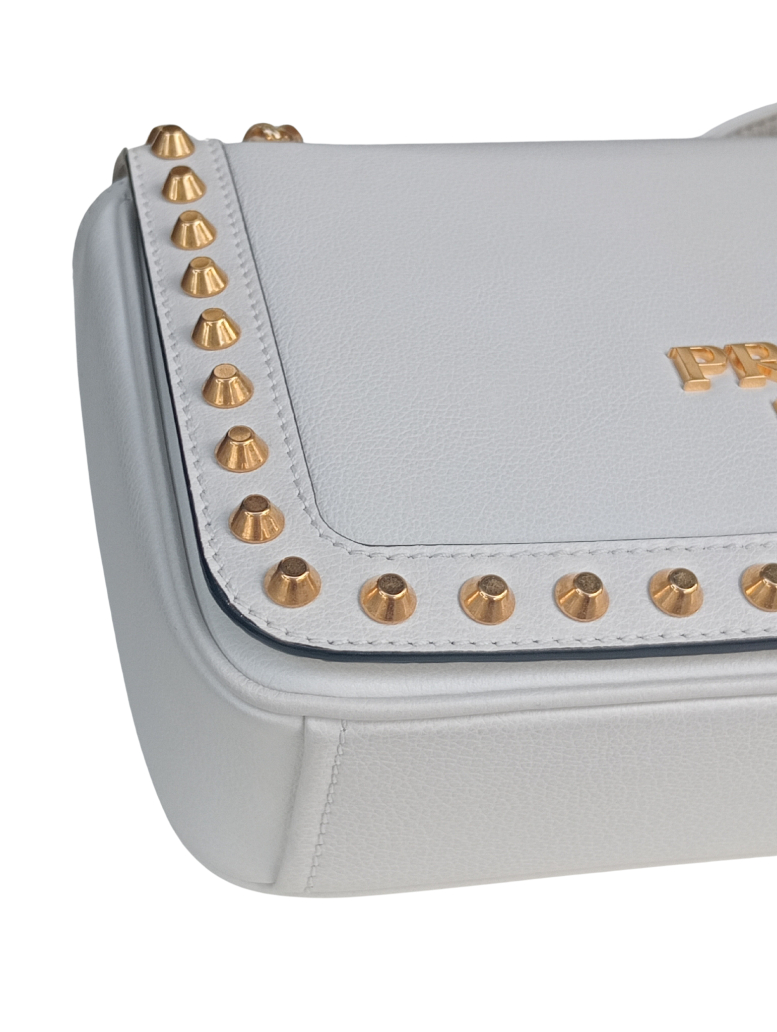 Bolso prada blanco y dorado