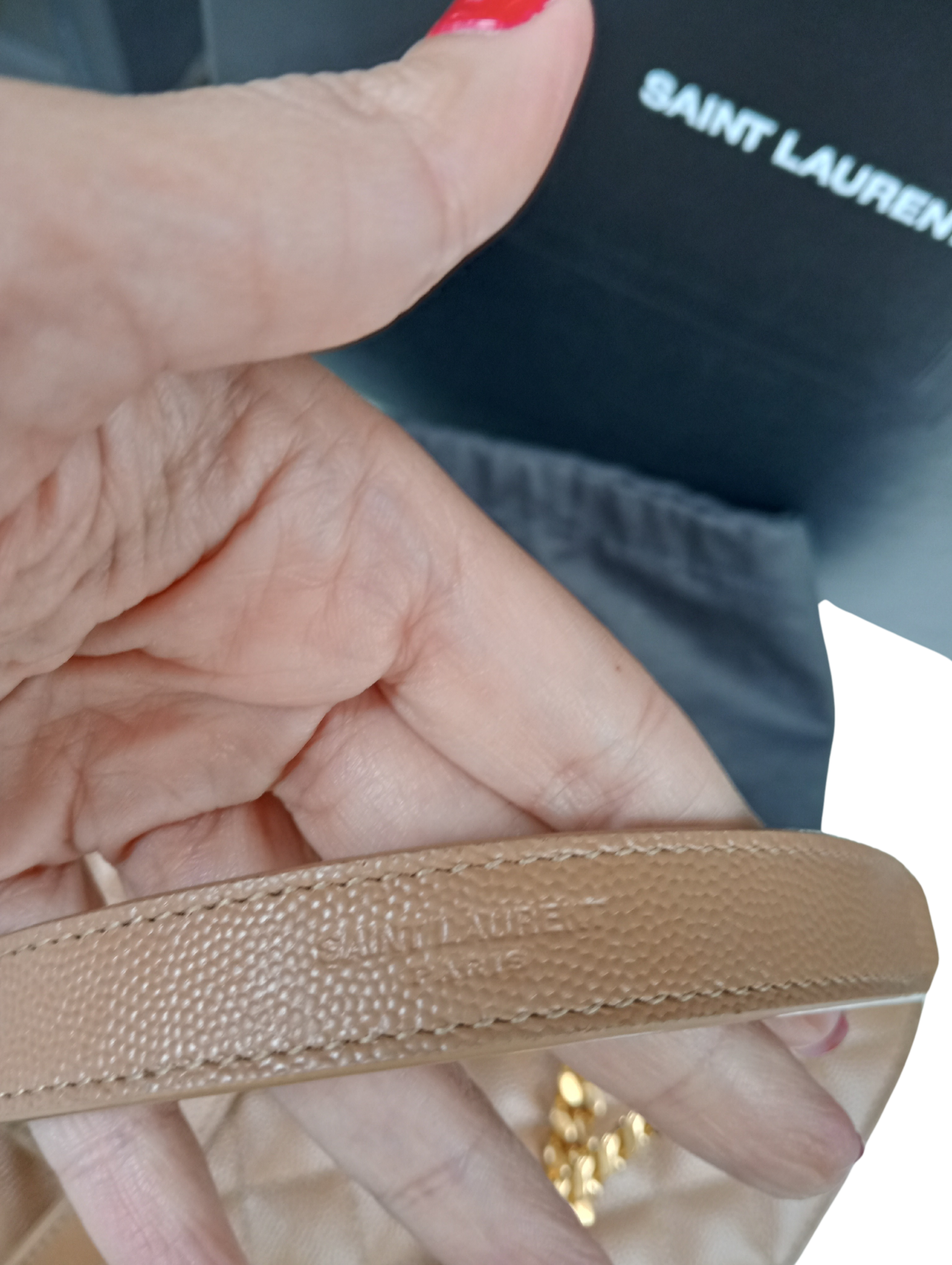 Bolso Yves Saint Laurent Envelope Medium