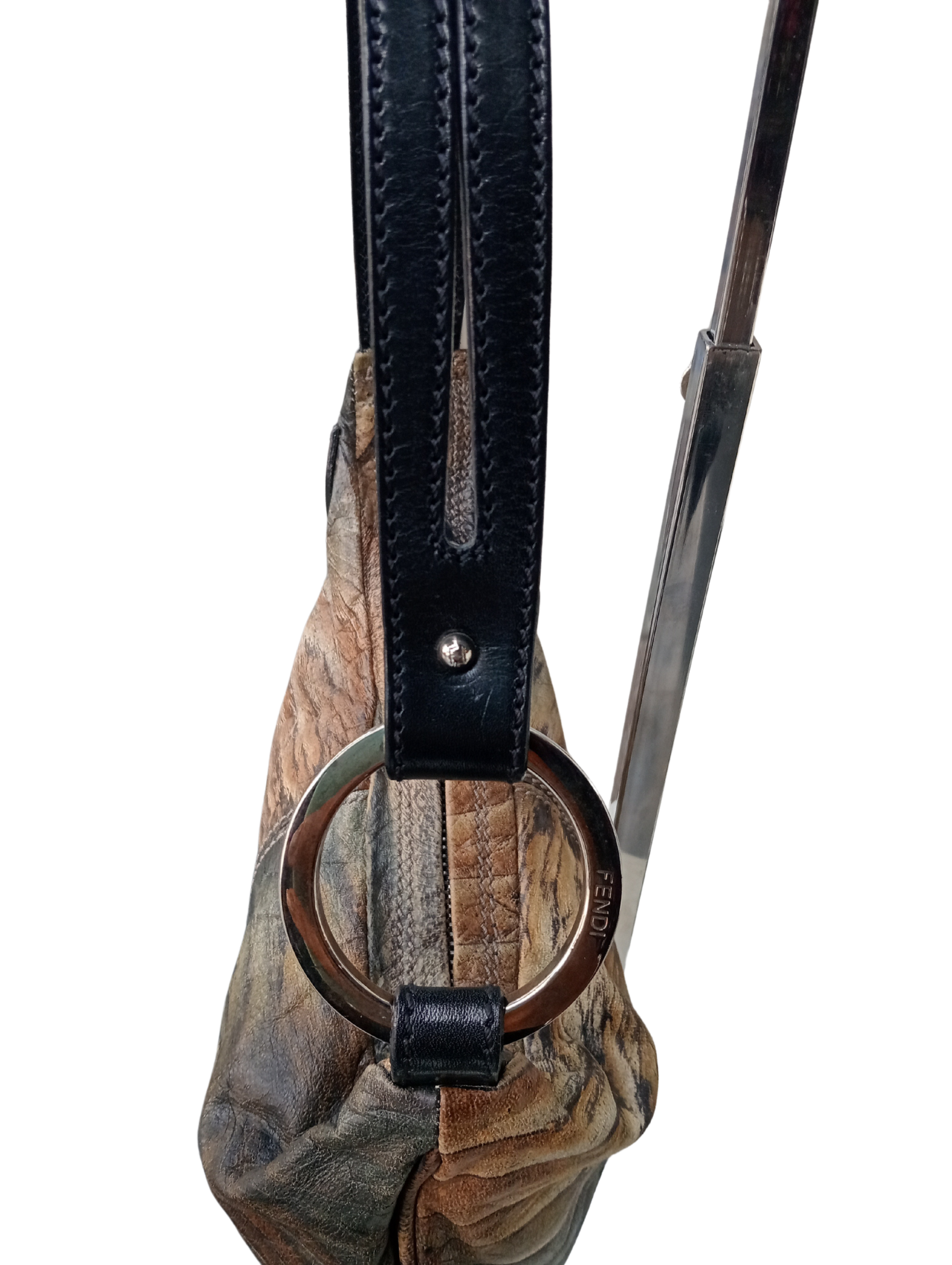 DISTRESSED SMALL OYSTER BAG