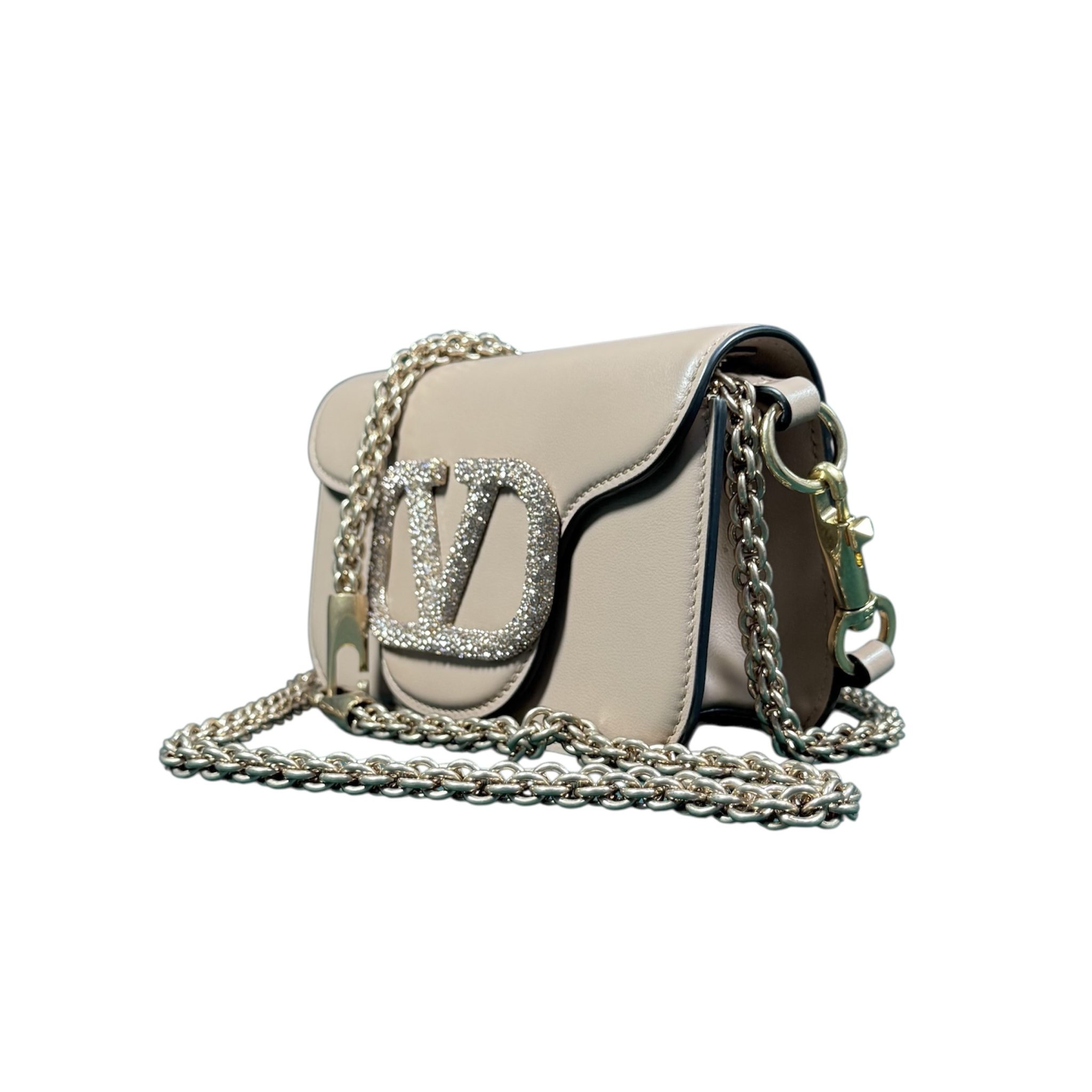 Photoroom_20251027_181820